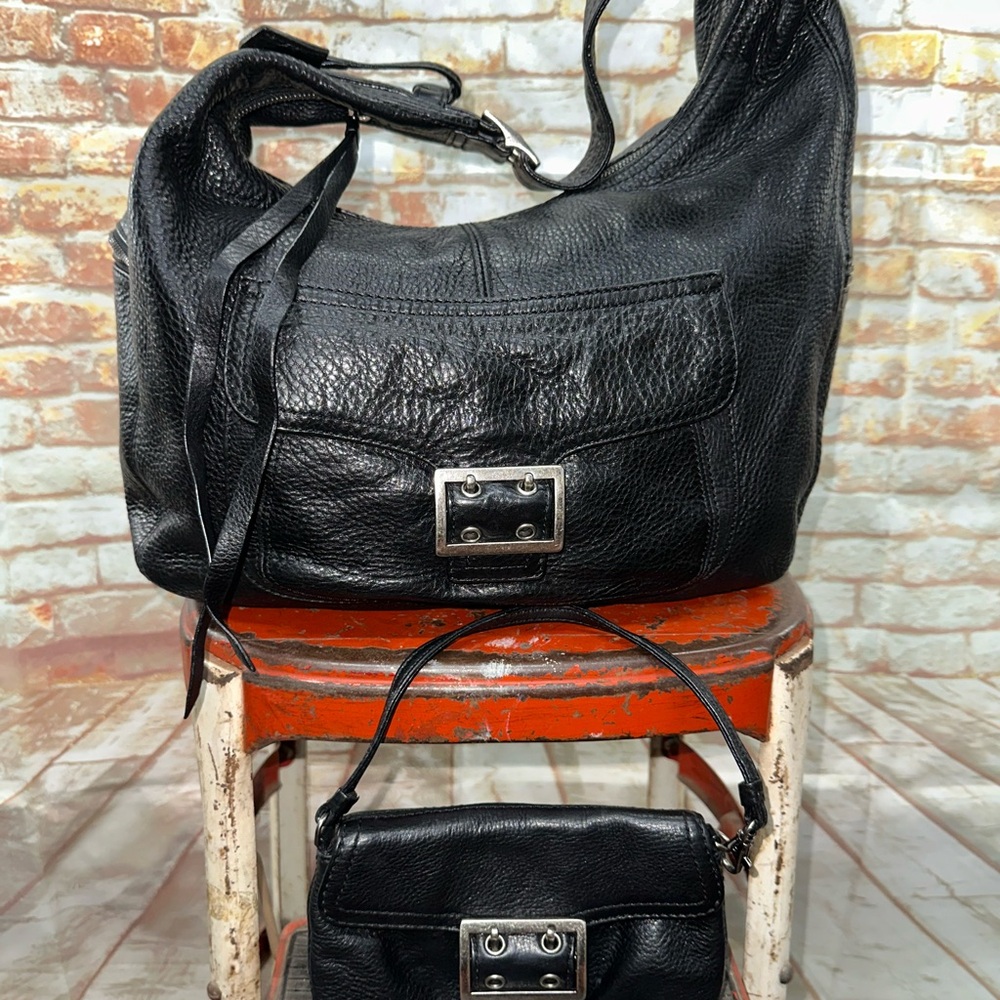 LEATHER Banana Republic Shoulder bag / wristlet